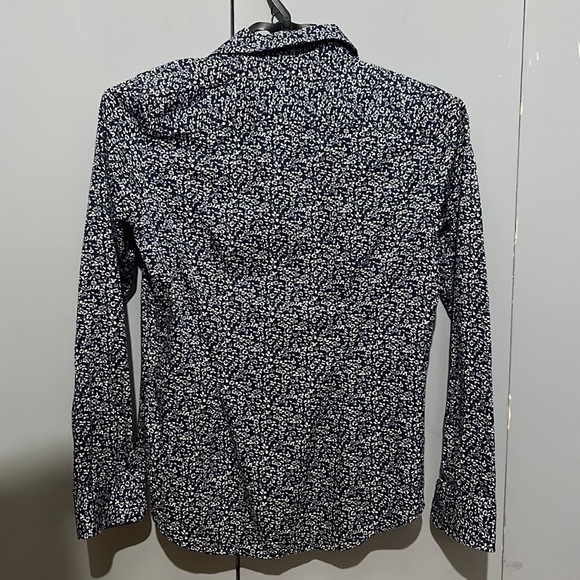 Chaps womens flower button/blue floral ditsy button down tunic - Picture 3 of 3